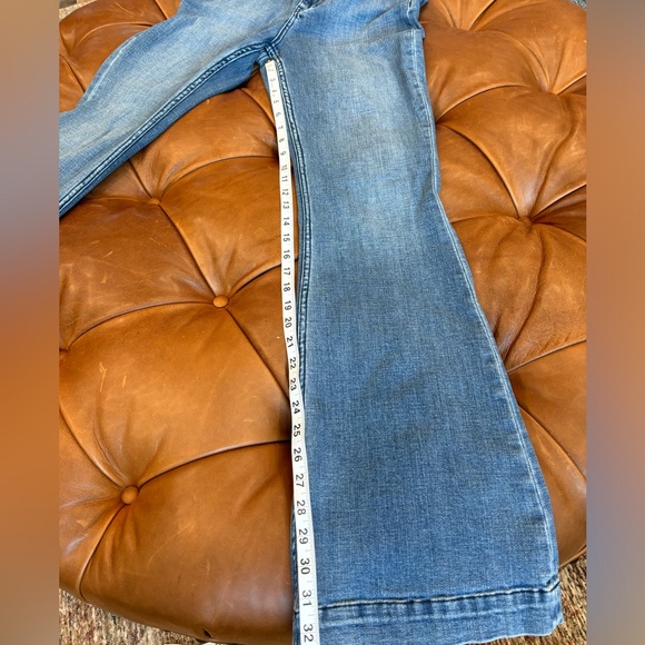 Idyllwind Size 12 stretch boot cut flare leg jeans worn 2x double button - Picture 8 of 8